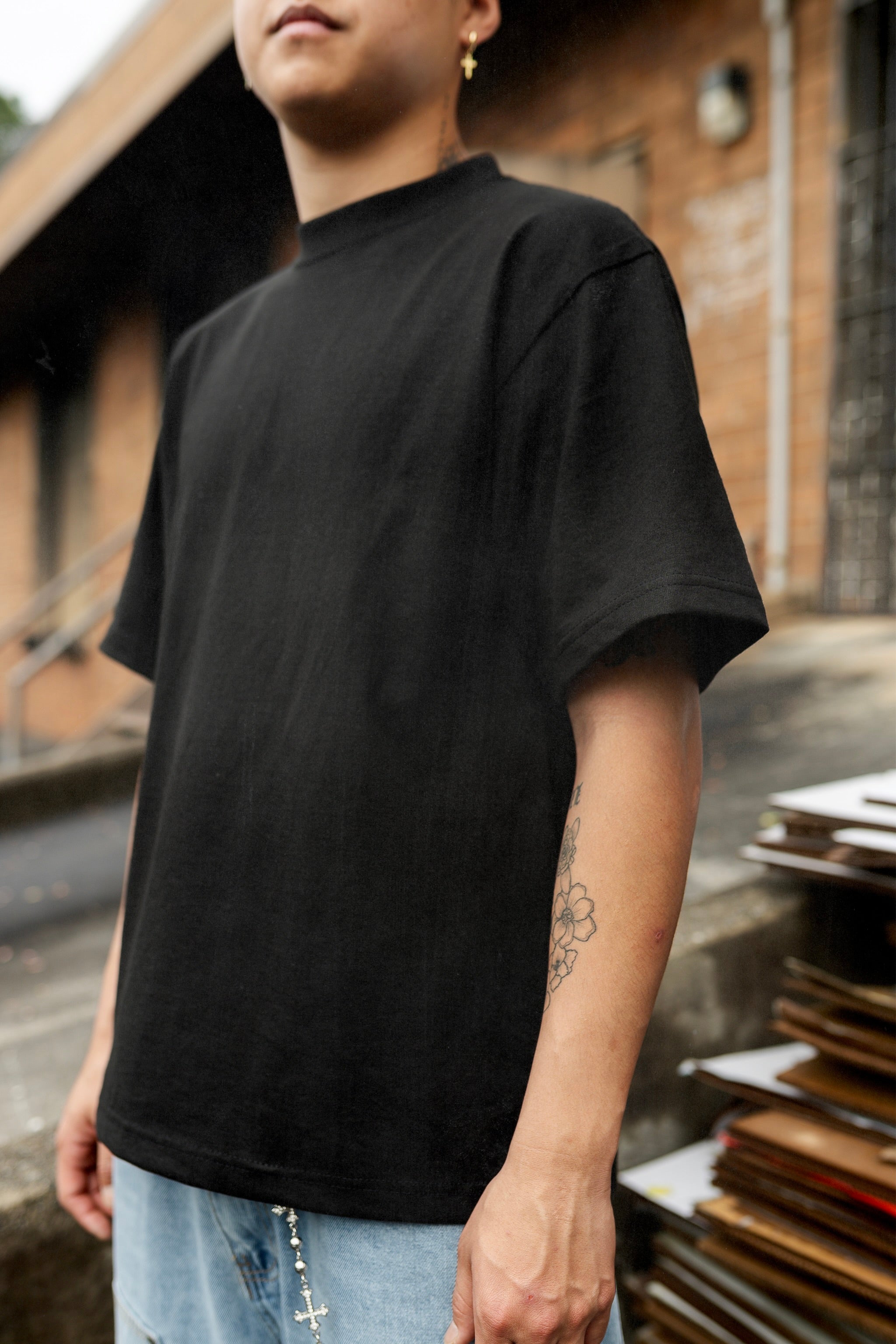 Shaka Wear Max Heavyweight Cropped Tee